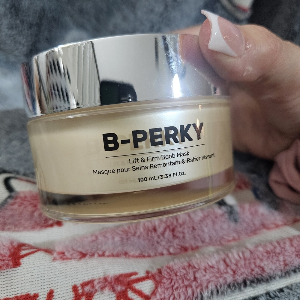 B-PERKY Lift & Firm Boob Mask NO BOX